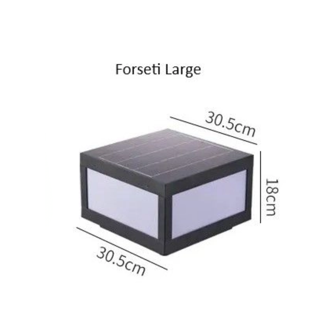 Forseti Large solcelle stolpelampe